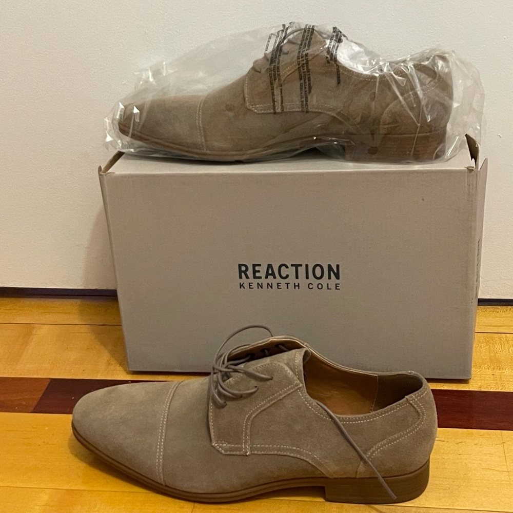 Kenneth Cole Reaction Men’s Shoes size 11. NWT